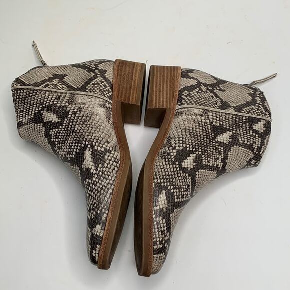 Dolce Vita Women's Tavin Faux Snakeskin Zip Booties Ankle Boots S-044 Sz 8.5 - Picture 9 of 9